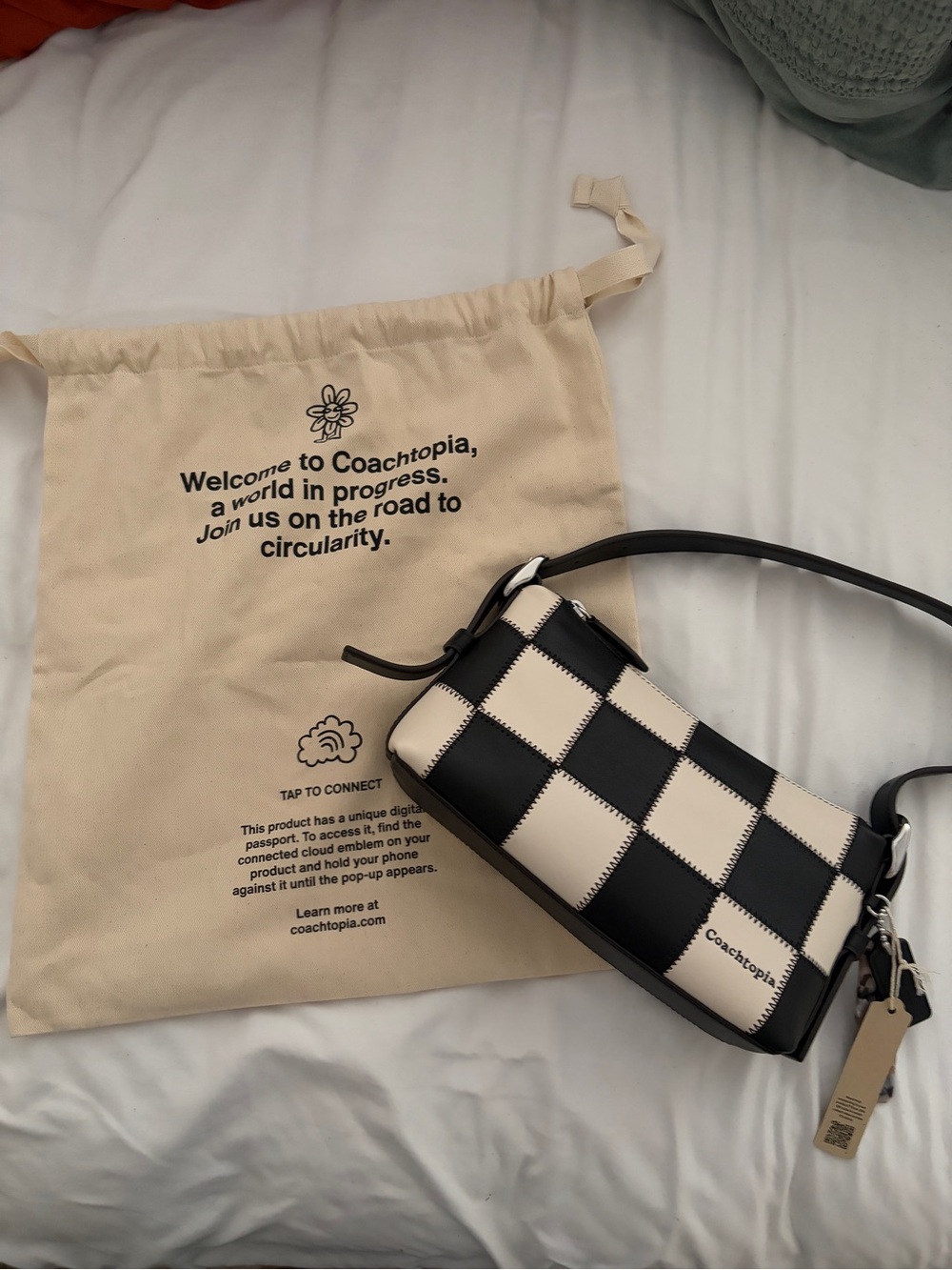 Coachtopia Sold Out Should Bag! (Read description) - Picture 2 of 9
